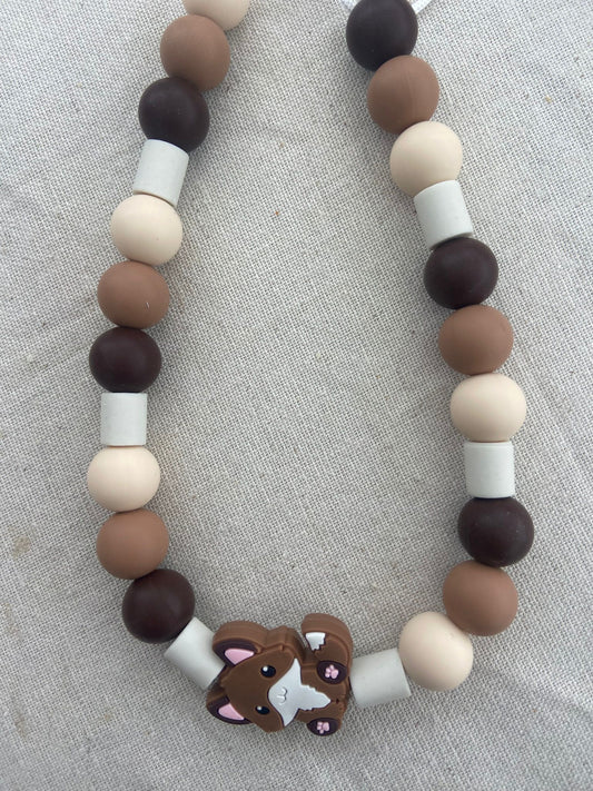Collier antiparasitaire en perles - renards
